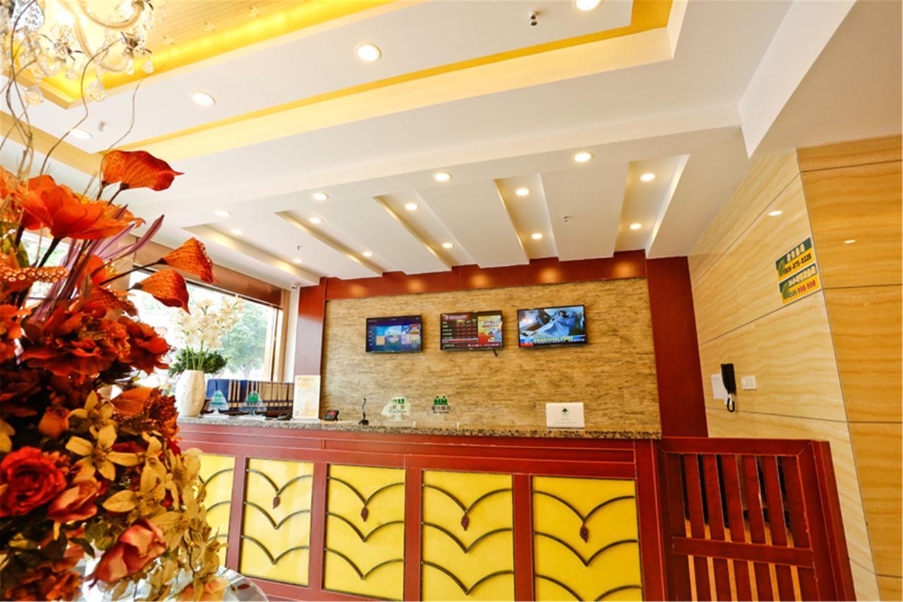 Greentree Inn Linyi Feixian Jianshe Road Express Hotel מראה חיצוני תמונה